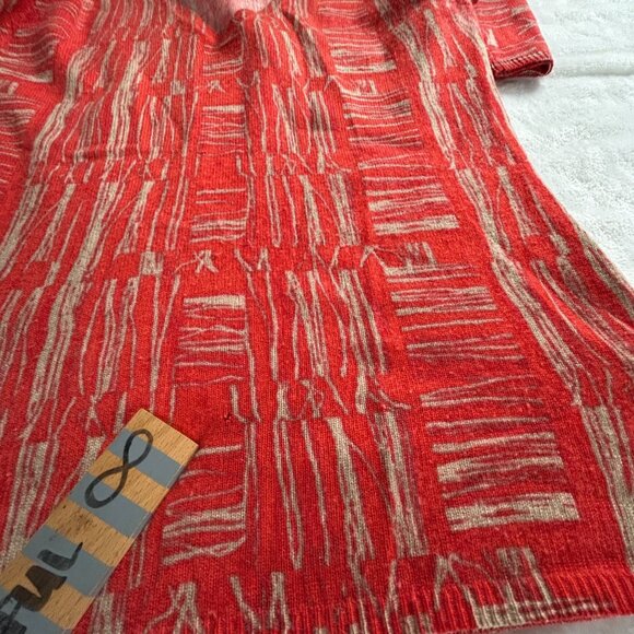 TSE Womens Red Beige Abstract Pattern Cashmere V-Neck Sweater Medium Pullover - Picture 5 of 9